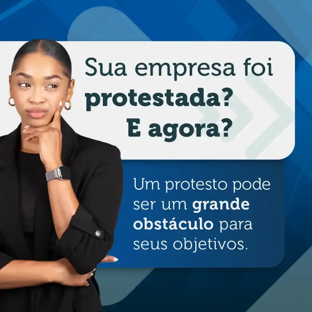 Mulher pensativa em traje profissional com fundo azul, abordando a questão de protestos e seu impacto nos negócios.