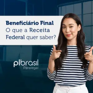 Imagem de uma mulher apontando para um quadro com texto que explica quem é o beneficiário final na Receita Federal, relacionada a dicas e informações fiscais.