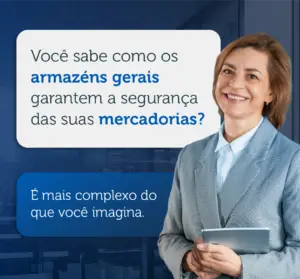 Profissional de aparência Confiante segurando um tablet, com mensagem sobre segurança de mercadorias em armazém, promovendo o serviço paralegal da PLBrasl Paralegal.